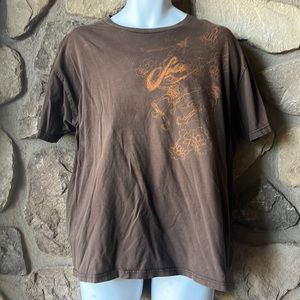 Split brown mens t shirt